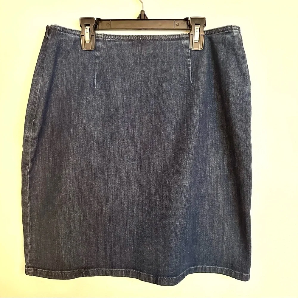 J. Jill Denim Mini Skirt with Front Fringe Size 6